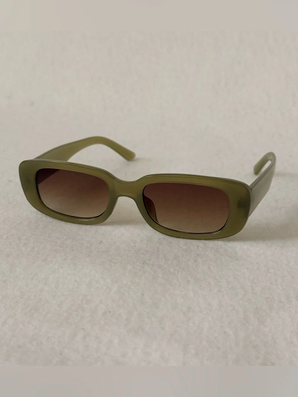 Urban Outfitters Sausalito Rectangle Sunglasses in Olive Green One Size
